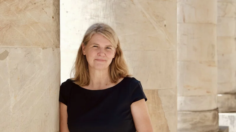 Intendantin Kirsten Uttendorf will das Landestheater noch weiter öffnen. Seine Rolle in der Gesellschaft hat sich gewandelt, findet sie - denn die Gesellschaft ist gerade in multimedialen Zeiten vielfältiger geworden, die Bandbreite der zur Verfügung stehenden Stücke ebenfalls. - © Sven Koch ,Sven Koch