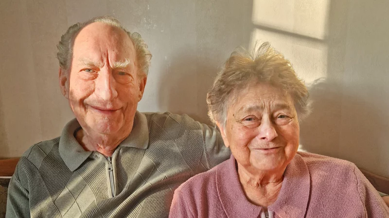 Helmut und Gertrud Pott kennen sich schon seit Kindertagen und haben vor 65 Jahren geheiratet. - &copy; Melanie Zielke