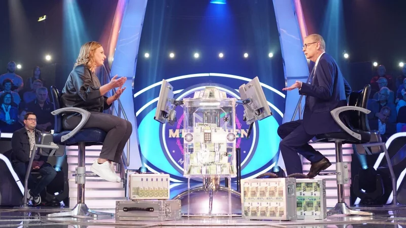 Carolin Sch&ouml;nknecht-Albinus aus Hiddenhausen hatte die Chance gleich zweimal auf dem Stuhl von G&uuml;nther Jauch zu landen. Doch das Risiko war ihr zu gro&szlig;. - &copy; RTL / Stefan Gregorowius