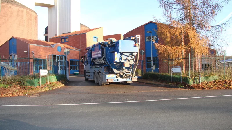 In der Kl&auml;ranlage an der Pottenhauser Stra&szlig;e kommt das Abwasser der Lagenserinnen und Lagenser zusammen. - &copy; Archivfoto: Cordula Gr&ouml;ne