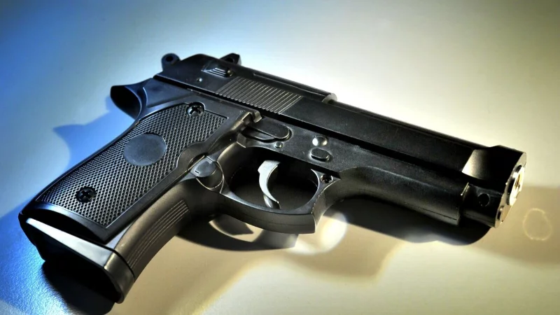 Experten warnen: Das kriminelle Milieu in NRW ist bewaffneter als angenommen. - © Symbolfoto: Andreas Frücht