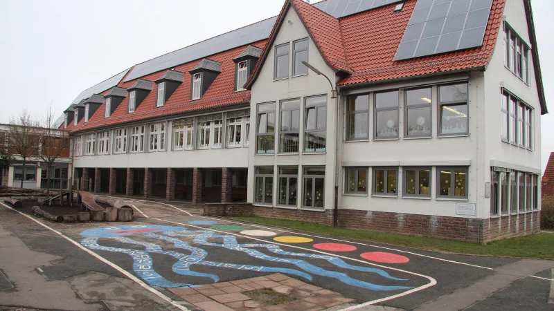 Die Polizei ermittelt nach einem mutma&szlig;lichen Vorfall mit einem Messer an der Grundschule Horn. - &copy; Dieter Asbrock