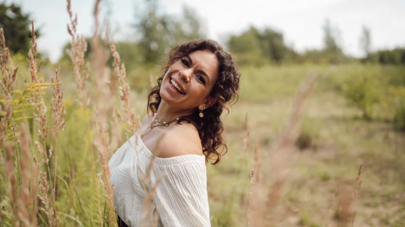 Ina Hippold (31) aus Bad Salzuflen ist Influencerin und Coach für Selbstliebe. Tausende folgen ihr auf ihrem Instagram-Kanal. - © Ina Hippold