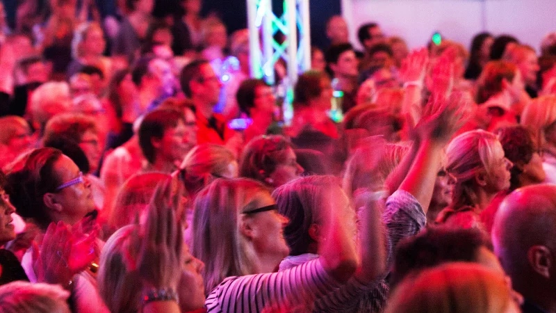 Für das beliebte Rudelsingen gibt es noch Tickets. - © Rechte: Rudelsingen GmbH /Fotograf: Joachim Pantel