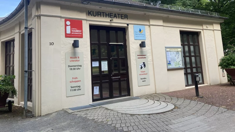 Die GesUndTourismus GmbH mit Sitz im Kurgastzentrum hat im vergangenen Jahr ein Minus gemacht. Jetzt muss gespart werden. - © Cordula Gröne
