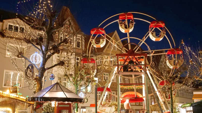 Noch bis zum 30. Dezember ist der Weihnachtstraum in der Bad Salzufler Altstadt ge&ouml;ffnet. - &copy; Martin D&uuml;sterberg