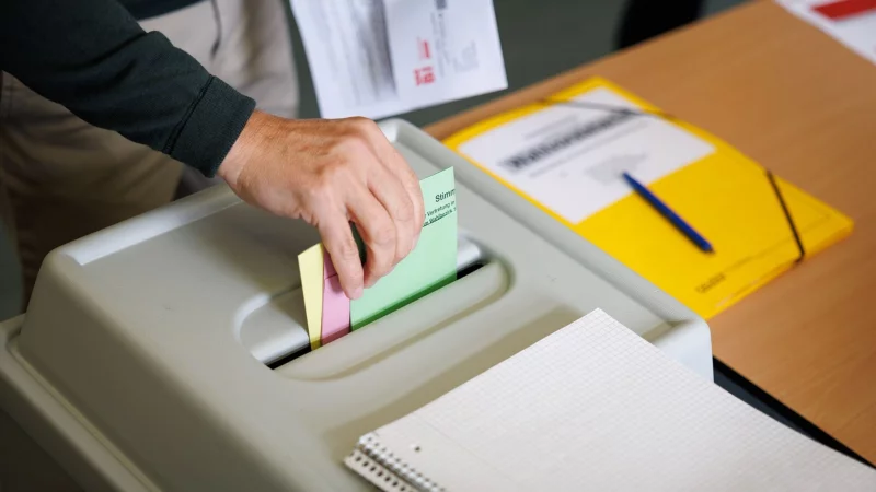 Lippe hat gew&auml;hlt: 16 B&uuml;rgermeister und ein Landrat stehen fest. - &copy; Friso Gentsch/dpa