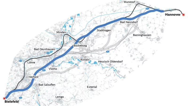 Wird in einigen Jahren diese Bahnstrecke (blau) gebaut? Die soganannte Variante 3 führt auch einige Kilometer durch Portaner Gebiet, unter anderem per Tunnel zwischen Nammen und Lohfeld. Skizze: - © Deutsche Bahn