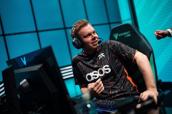Zuletzt spielte Martin «Wunder» Hansen im Winter für Fnatic, nun kehrte er als Ersatzspieler zurück in die LoL-Liga. - © Riot Games/dpa