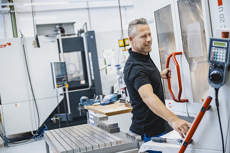 Bei Fischer Mess- und Regeltechnik gibt es alles aus einer Hand. Neben Standardprodukten für verschiedene Bereiche, sind auch kundenspezifische Maßanfertigungen. - © Oliver Pracht
