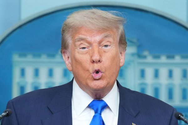 US-Präsident Trump will sich am Montag zu Zöllen äußern. (Archivbild) - © Jacquelyn Martin/AP/dpa