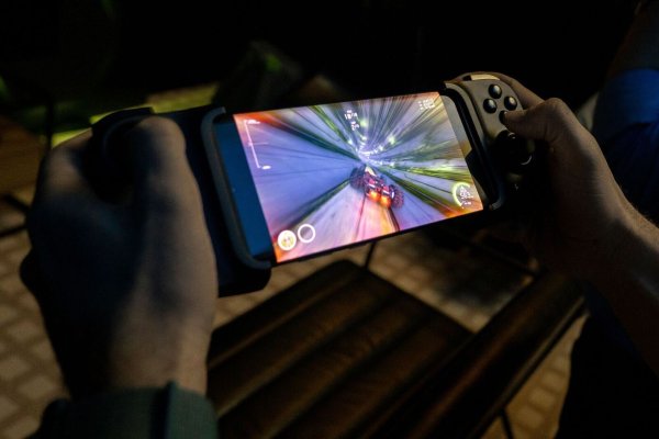 Nvidias Game-Streaming-Dienst Geforce Now können Neukunden ab 2025 nur noch für 100 Stunden im Monat nutzen. - © Florian Schuh/dpa-tmn