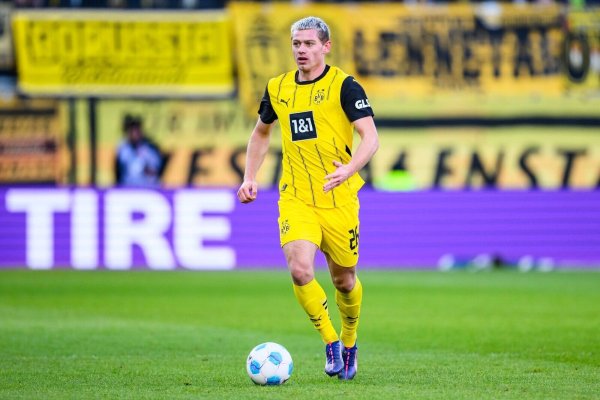 Dortmunds Julian Ryerson fällt mit einem grippalen Infekt im Spiel beim FC St. Pauli aus. - © Tom Weller/dpa