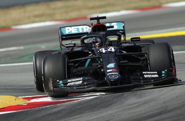 Hamilton holt die Pole Position - © Foto: Albert Gea/Pool Reuters/dpa