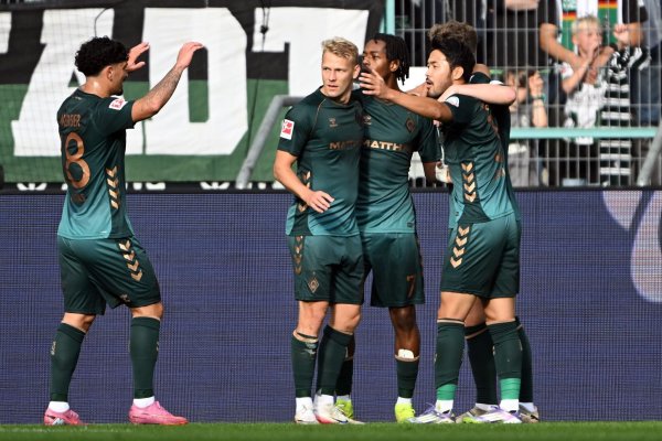 Werder nutzte die Abwehrschwächen Gladbachs gnadenlos aus - © Federico Gambarini/dpa