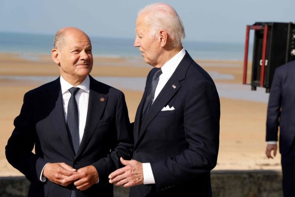 Biden will in Berlin auch Bundeskanzler Scholz treffen. (Archivbild) - © Ludovic Marin/AFP/dpa