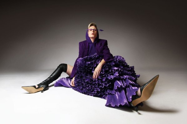 Die irische Musikerin Roisin Murphy lädt zur «Hit Parade». - © Nik Pate/Ninja Tune/dpa