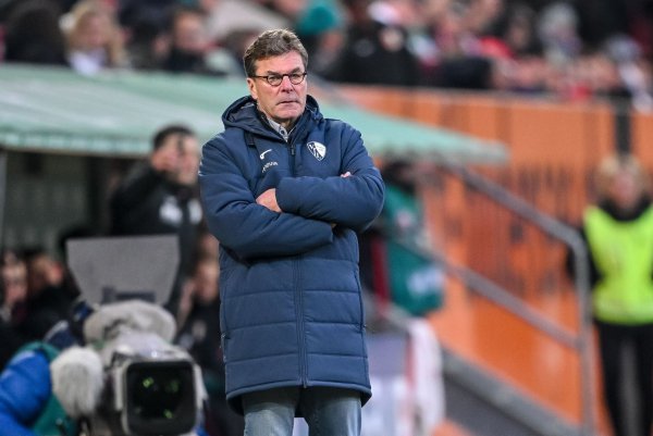 Der VfL Bochum verliert auch unter Trainer Dieter Hecking weiter. - © Harry Langer/dpa
