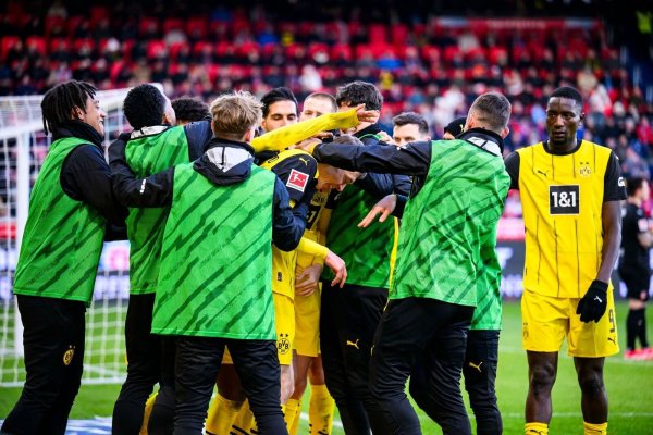 Borussia Dortmund gewann am 20. Spieltag beim 1. FC Heidenheim. - © Tom Weller/dpa