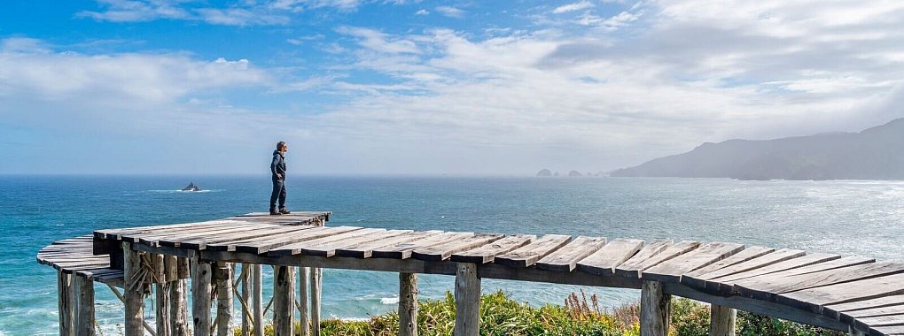 Das n&auml;chste Festland, Tausende Kilometer entfernt: Die &laquo;Muelle de la Luz&raquo;, Mole des Lichts, f&uuml;hrt ins scheinbare Nichts. - &copy; Oliver Gerhard/dpa-tmn