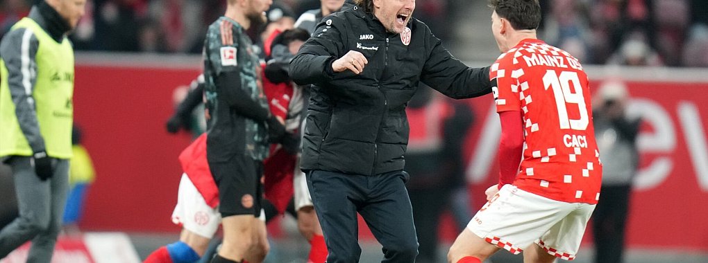 Der Mainzer Trainer Bo Henriksen sprach nach dem Sieg gegen den FC Bayern von einem verdienten Erfolg. - © Thomas Frey/dpa