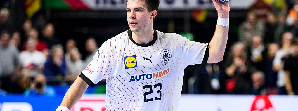 Renars Uscins begeistert die deutschen Handball-Fans bei den Olympischen Spielen. - &copy; Tom Weller/dpa