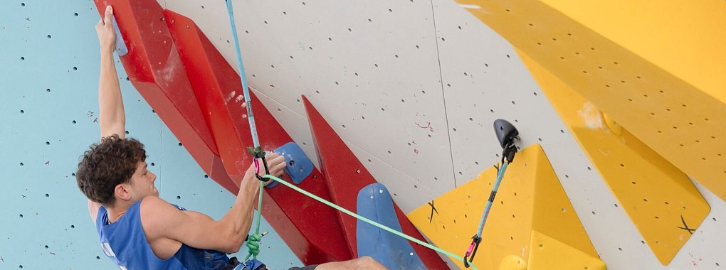 In Budapest findet derzeit der Qualifikationswettkampf der Kletterer f&uuml;r Olympia in Paris statt. - &copy; Attila Volgyi/XinHua/dpa