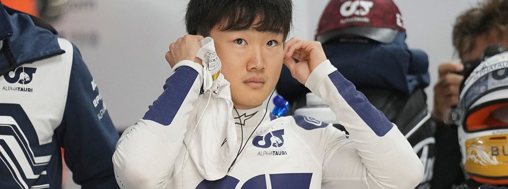 AlphaTauri-Pilot Yuki Tsunoda fährt auch 2025 für das Team, das mittlerweile Visa RB heißt. - © Eugene Hoshiko/AP/dpa