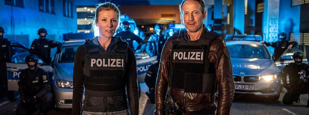 Julia Grosz (Franziska Weisz) und Thorsten Falke (Wotan Wilke M&ouml;hring) in einer Szene aus "Tatort: Was bleibt". - &copy; eorges Pauly/NDR/dpa