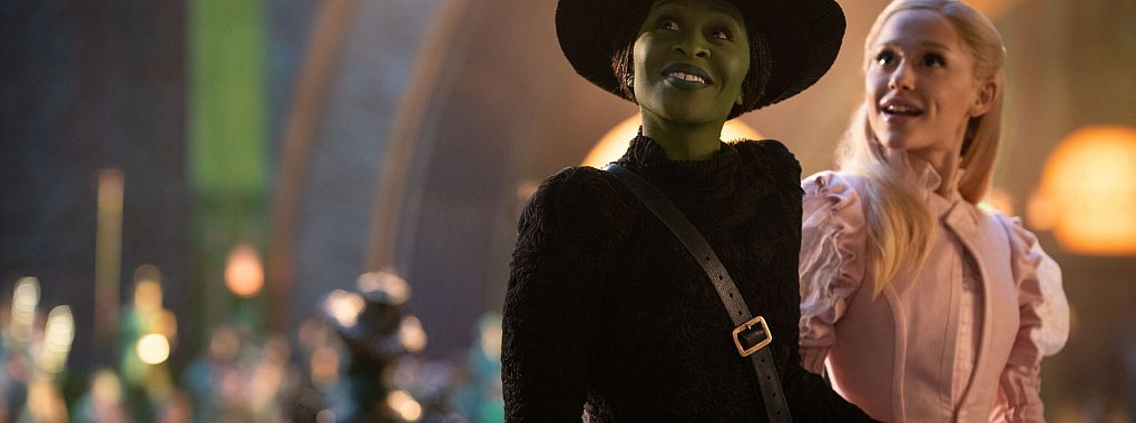 Cynthia Erivo als Elphaba und US-Popstar Ariana Grande als Glinda glänzen in «Wicked». - © Giles Keyte/Universal Picture/dpa