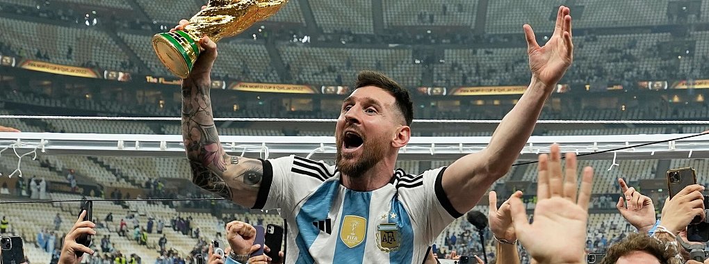 Der argentinische Weltmeister Lionel Messi wurde erneut Weltfu&szlig;baller des Jahres. - &copy; Martin Meissner/AP