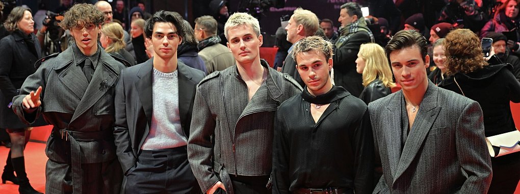Die Elevator Boys von links nach rechts: Bene Schulz, Jacob Rott, Luis Freitag, Julien Brown und Tim Schäcker. - © Annette Riedl/dpa