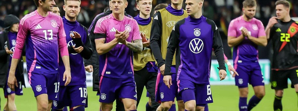 Spieler wie Toni Kroos (M) k&ouml;nnten beim Start der EM-Vorbereitung fehlen. - &copy; Christian Charisius/dpa/Archiv