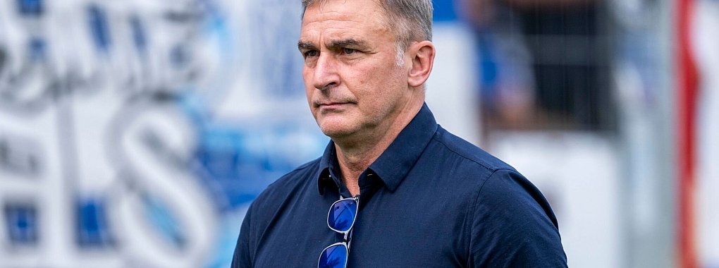 Nach der Trennung von Steffen Baumgart wird Stefan Kuntz seinen Posten als Sportvorstand beim Hamburger SV nicht mit der Aufgabe als Trainer eintauschen. - © David Inderlied/dpa