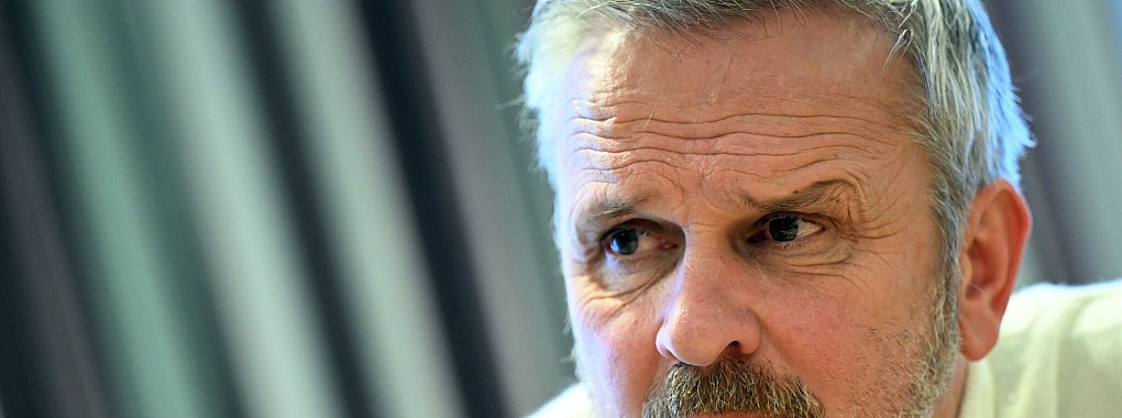 Hält einen Trainerwechsel bei Manchester City für die beste Lösung: Dietmar Hamann - © Federico Gambarini/dpa