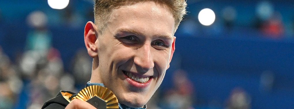 Lukas M&auml;rtens bejubelt seinen Olympiasieg - viel gefeiert hat er aber nicht. - &copy; Sven Hoppe/dpa