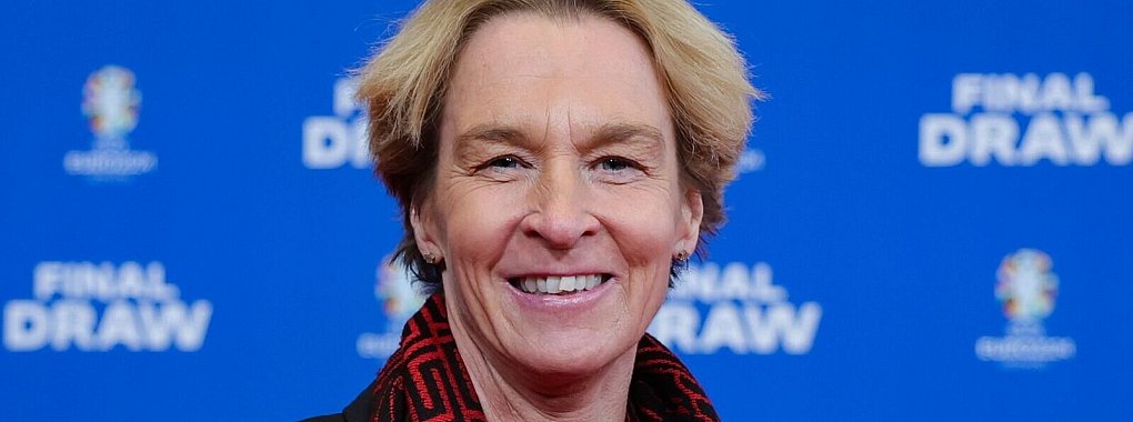 Hätte sich eine Enthaltung gewünscht: Martina Voss-Tecklenburg. - © Christian Charisius/dpa