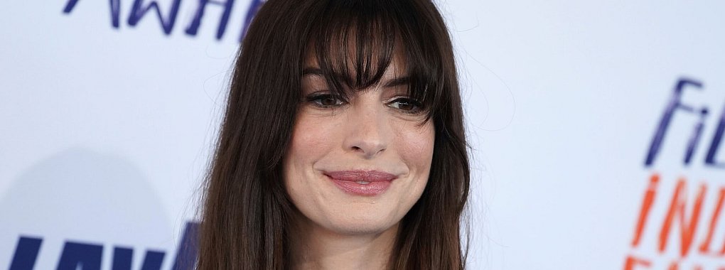 Anne Hathaway kehrt in ihrer beliebten Prinzessinnen-Rolle zurück. (Archivbild) - © Jordan Strauss/Invision/AP/dpa