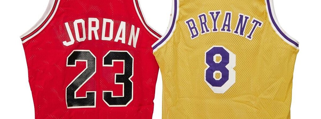 Die Trikots von Michael Jordan und Kobe Bryant brachten Millionen. (Handout) - © -/Sotheby\\\'s/dpa