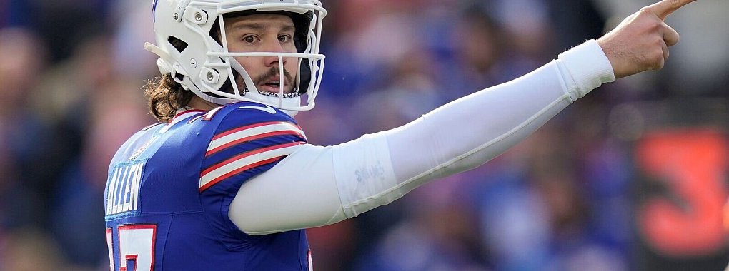 Josh Allen gilt nach einer bärenstarken Saison als Kandidat auf die Auszeichnung zum wertvollsten Spieler, dem MVP. - © Seth Wenig/AP/dpa