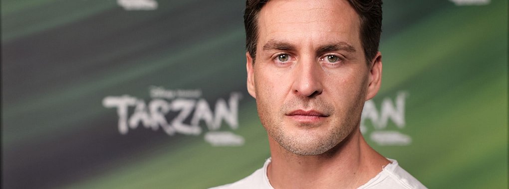 Alexander Klaws übernimmt erneut die Rolle des Tarzan - für 15 Gastspiele in Stuttgart. - © Christian Charisius/dpa