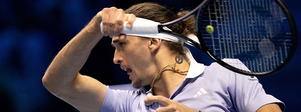 Alexander Zverev strebt in Turin einen erfolgreichen Jahresabschluss an - bevor er in den Urlaub auf die Malediven reist. - © Marco Alpozzi/LaPresse via ZUMA Press/dpa