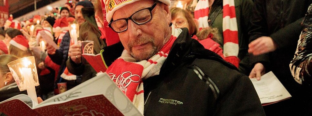 Das Weihnachtssingen ist beim 1. FC Union Berlin gute Tradition. - &copy; Carsten Koall/dpa