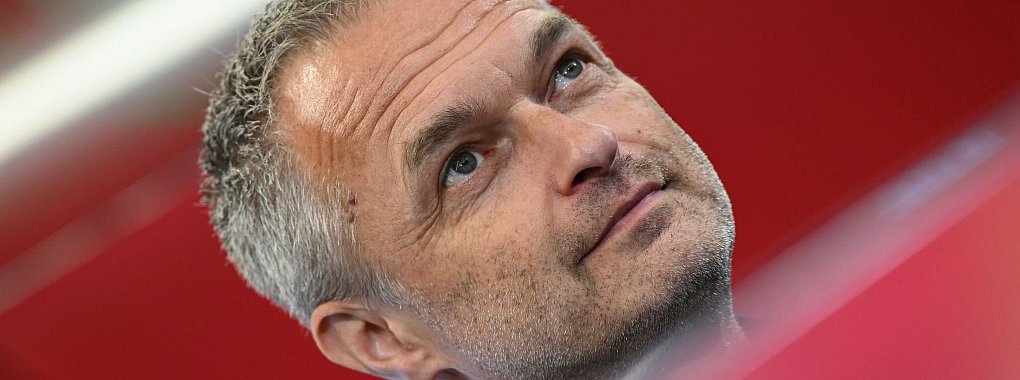 Christian W&uuml;ck ist nun f&uuml;r die deutschen Fu&szlig;ballerinnen verantwortlich. - &copy; Arne Dedert/dpa