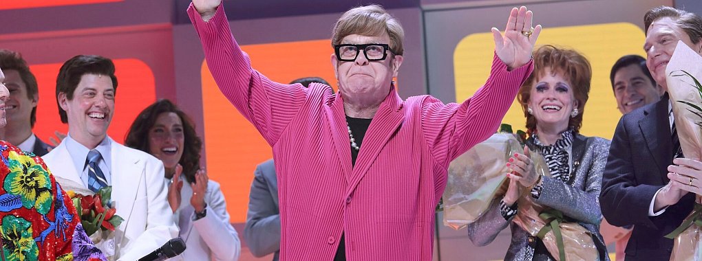 Der britische Popstar Elton John hatte zuletzt öffentlich gemacht, dass er auf dem rechten Auge nichts mehr sieht. (Archivbild) - © Greg Allen/Invision/AP/dpa
