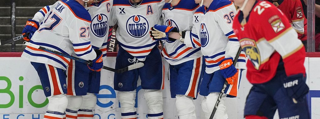 Leon Draisaitl verliert mit den Edmonton Oilers. - © Jim Rassol/AP/dpa