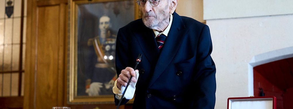 Álvaro Pombo wird mit dem Cervantes-Preis 2024 ausgezeichnet. - © Juanma Serrano / Europa Press/Europapress/dpa