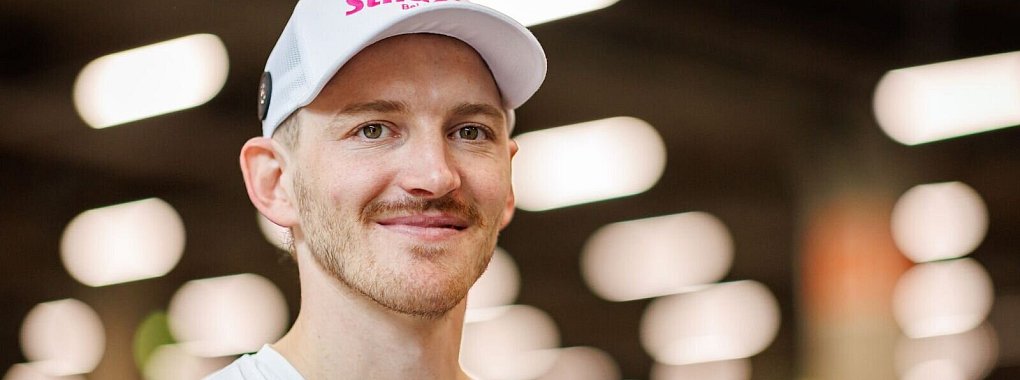Linus Straßer ist derzeit die größte Hoffnung im deutschen Alpin-Team. - © Daniel Karmann/dpa