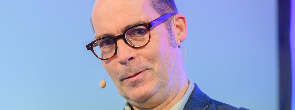 Kinderbuchautor Ingo Siegner. - &copy; Julian Stratenschulte/dpa