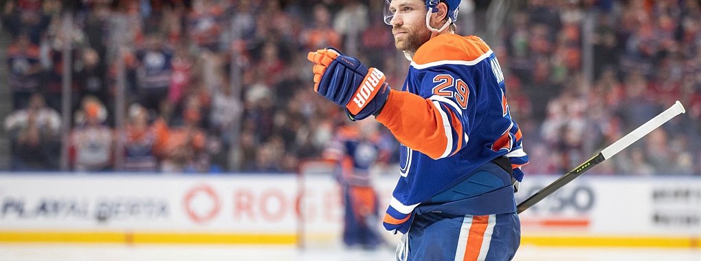 Leon Draisaitl kommt schon auf 46 Saisontore in der NHL. - © JASON FRANSON/The Canadian Press/AP/dpa